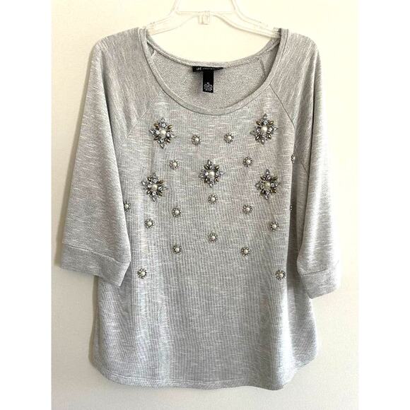 INC Three Jeweled Embellishments Quarter Sleeve Top Sweatshirt Size X-Large - Picture 1 of 8